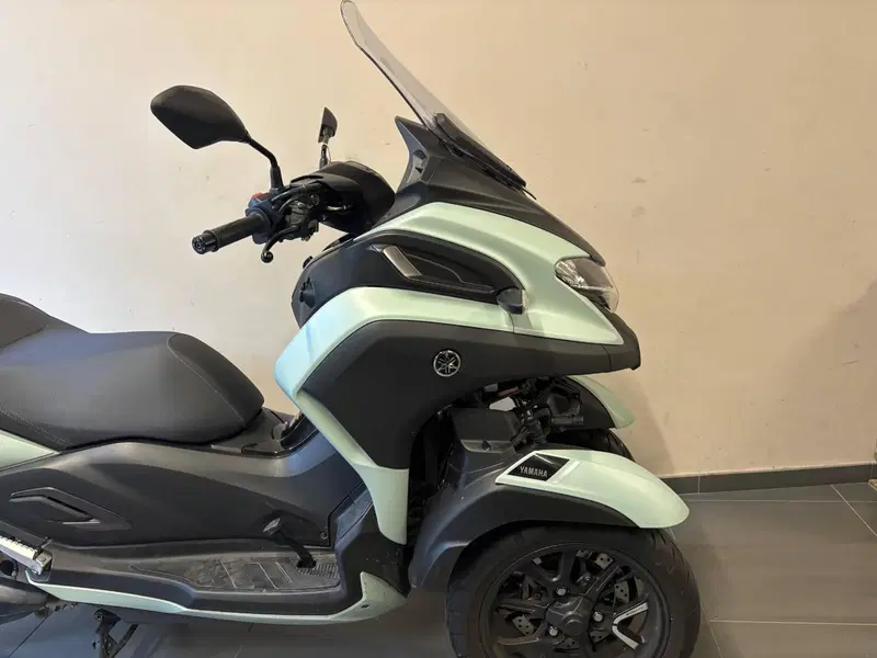 Yamaha Tricity 300 (2021 - 24) (7)