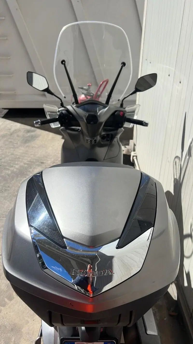 Honda SH 350 (2021 - 24) (3)
