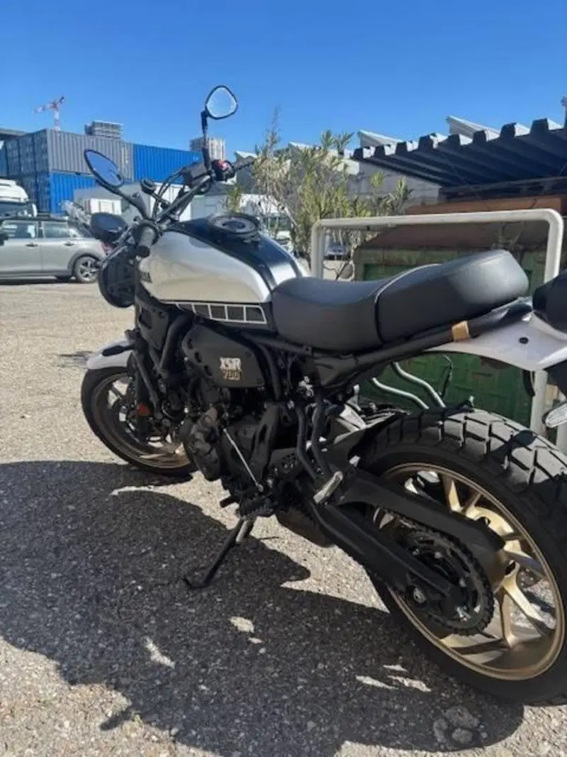Yamaha XSR 700 Legacy (2023 - 26) (3)
