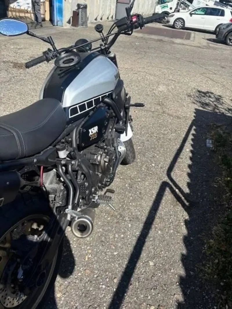 Yamaha XSR 700 Legacy (2023 - 26) (4)