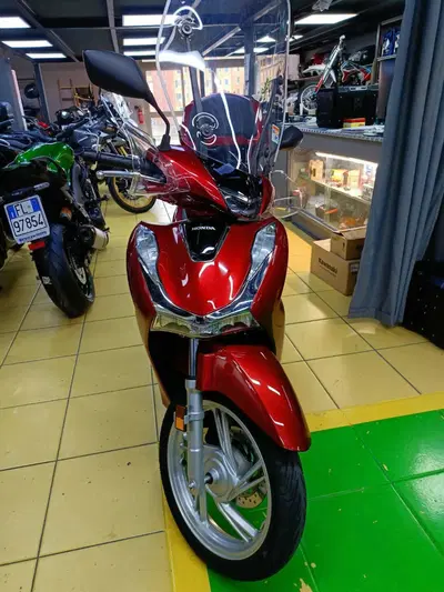 Honda SH 150i (2020 - 23) usata