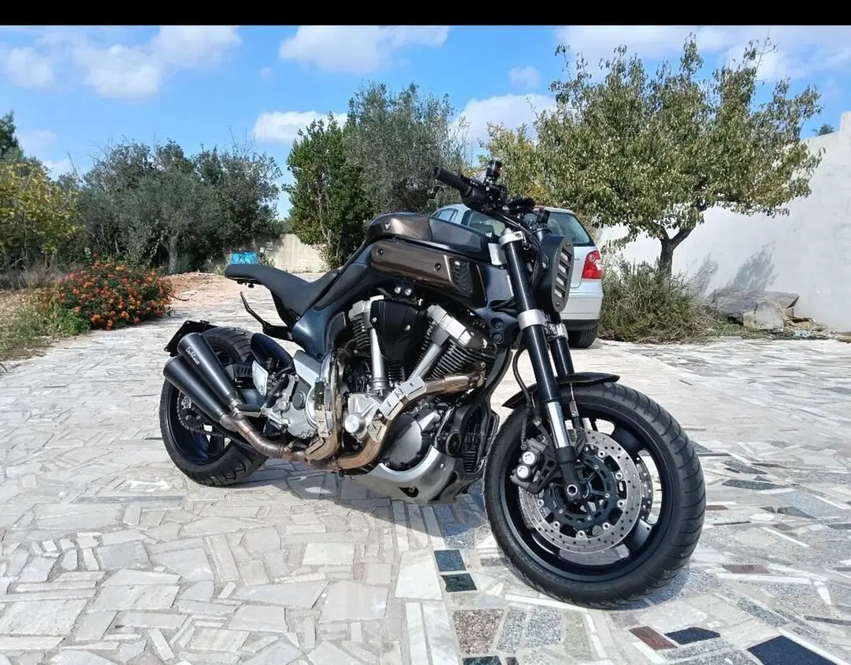 Yamaha MT-01 (2005- 11)