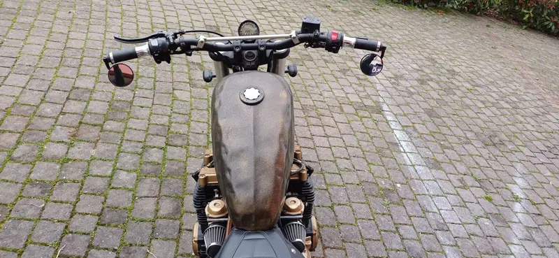 Yamaha XJ 750 (8)