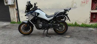 CFMOTO 800MT Explore (2023 - 26) usata