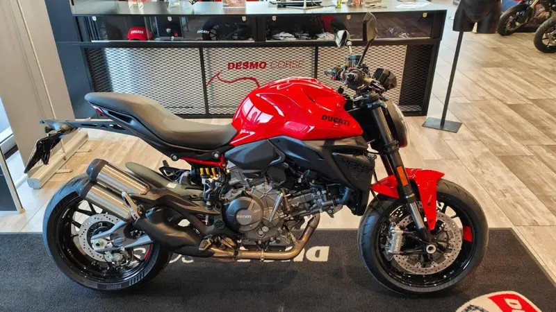Ducati Monster 890 (2026)