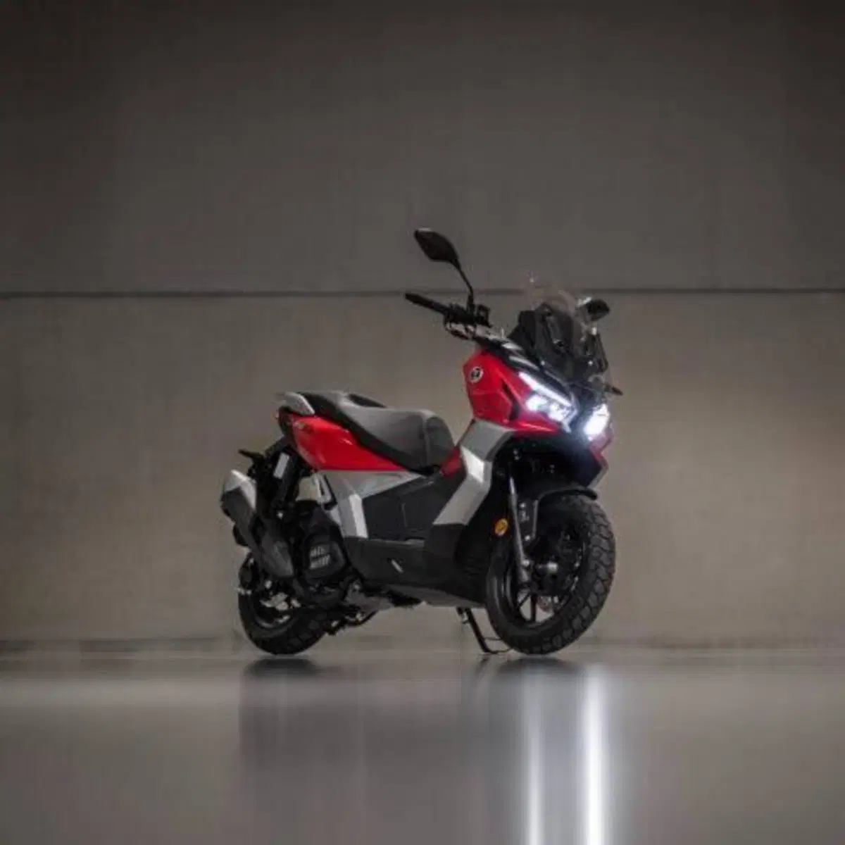 Voge Sfida SR1 ADV (2023 - 26) (12)