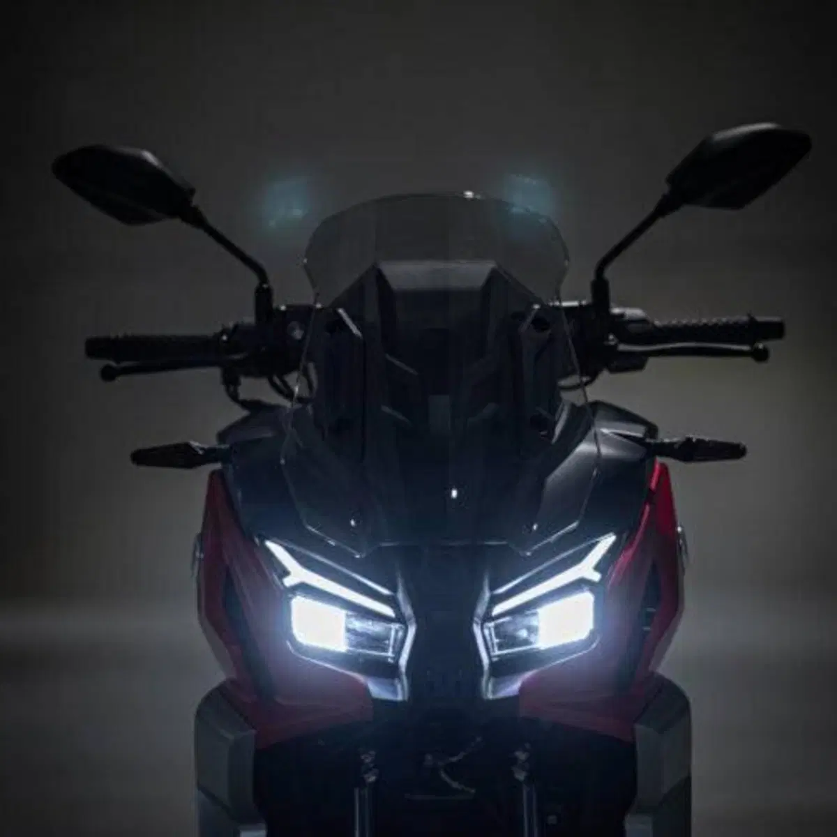 Voge Sfida SR1 ADV (2023 - 26) (14)
