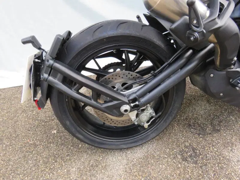 Benelli 752 S (2019 - 20) (10)