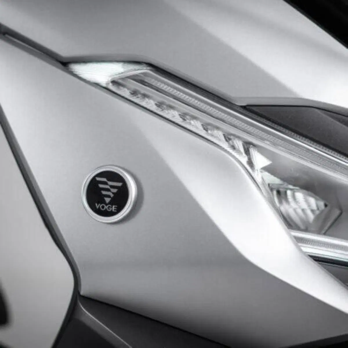 Voge Sfida SR4 MAX (2024 - 26) (10)
