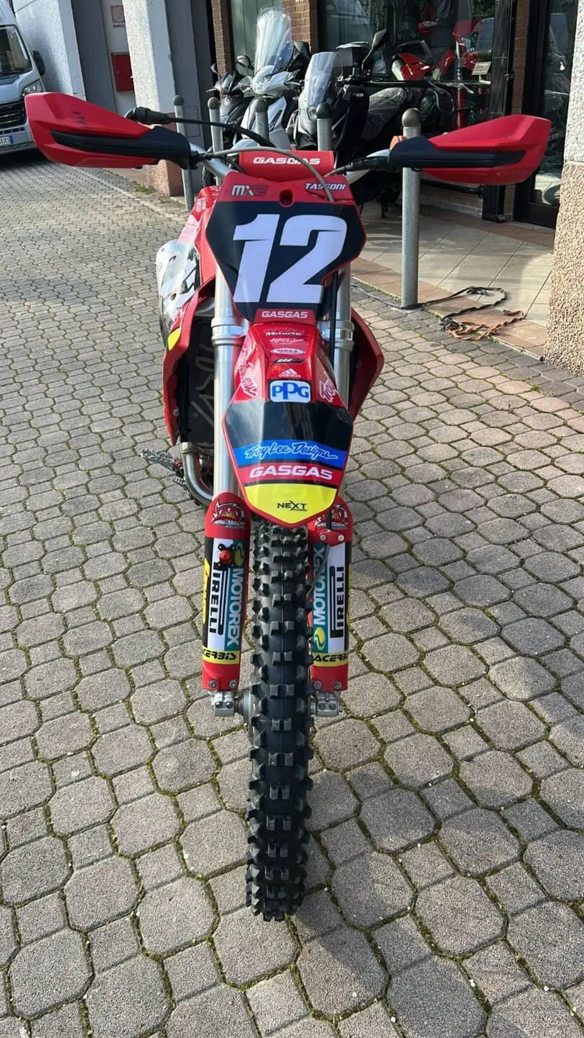 GASGAS MC 250 F (2022) (2)