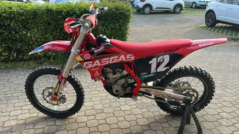 GASGAS MC 250 F (2022) (3)