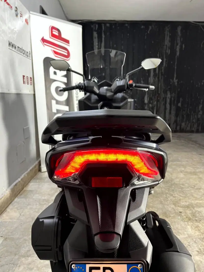 Sym Joyride 300 (2022 - 24) (20)