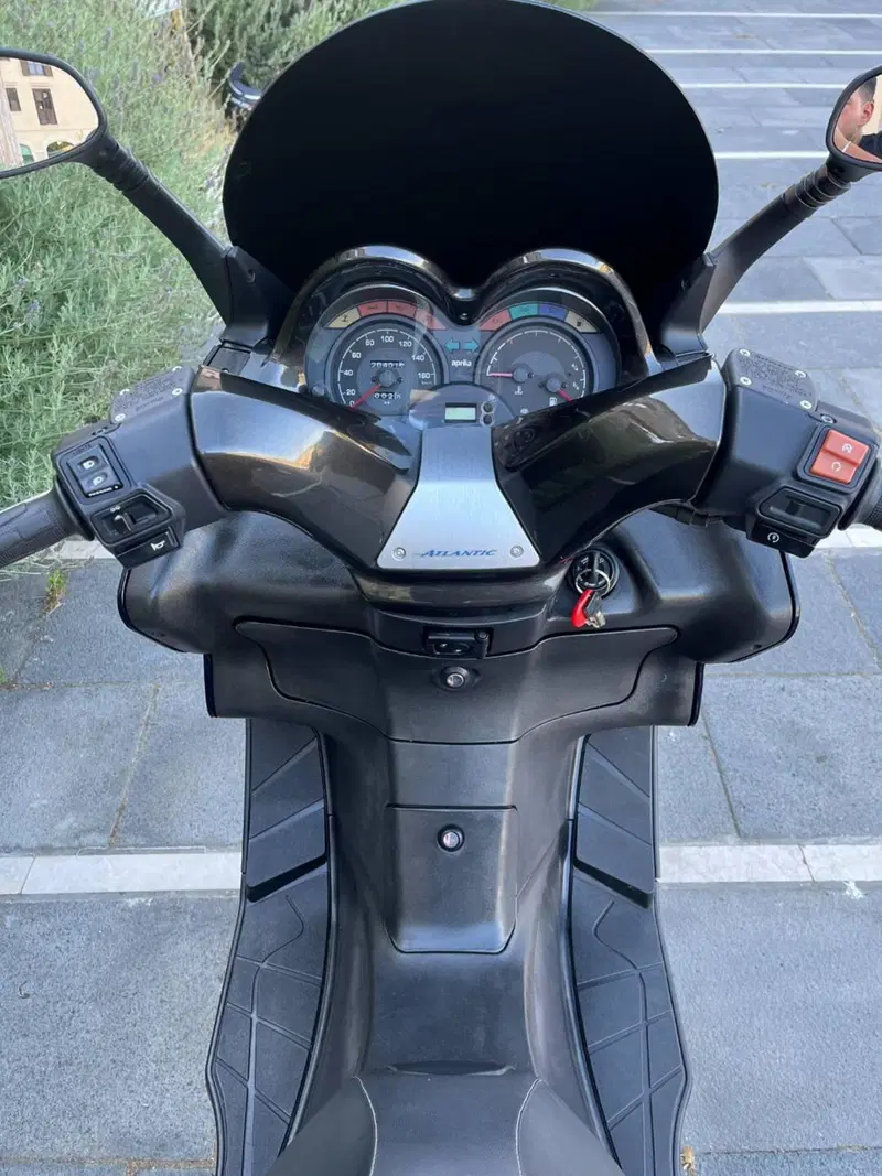 Aprilia Atlantic 250 (2004 - 11) (19)