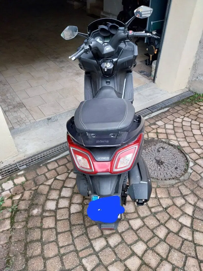 Kymco Downtown 350i ABS (2015 - 17) (2)