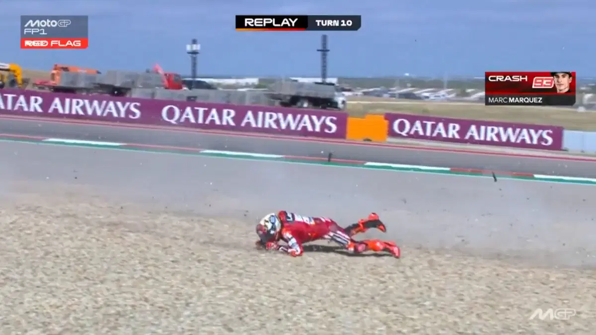La caduta di Marquez nelle FP1 del GP delle Americhe 2026 (6)
