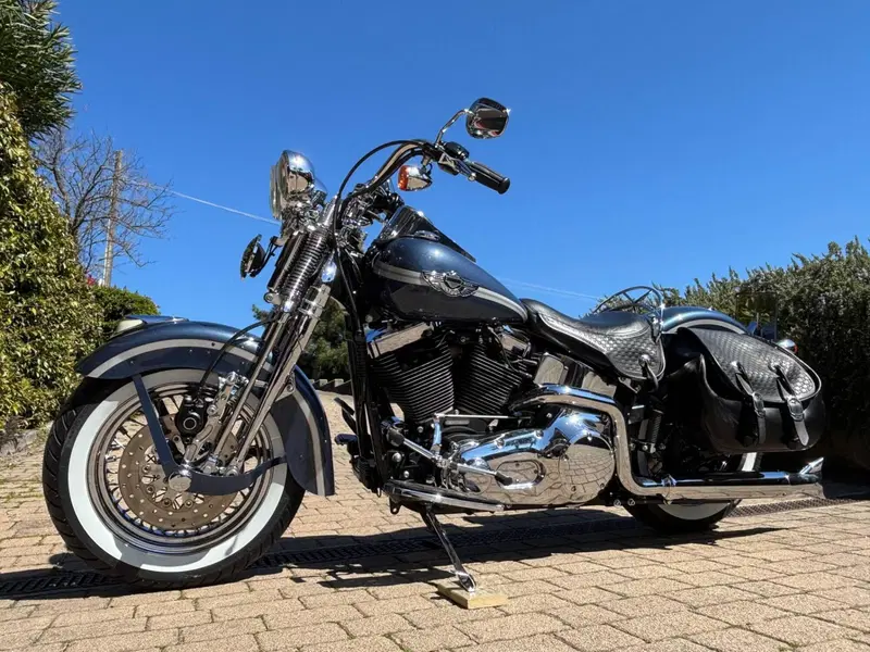 Harley-Davidson 1450 Heritage Springer (2000 - 03) - FLSTS