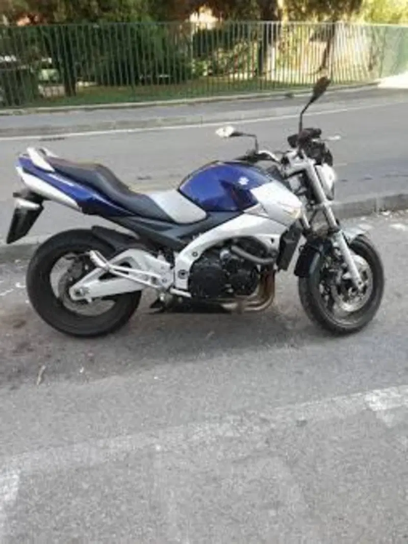 Suzuki GSR 600 (2006 - 11)