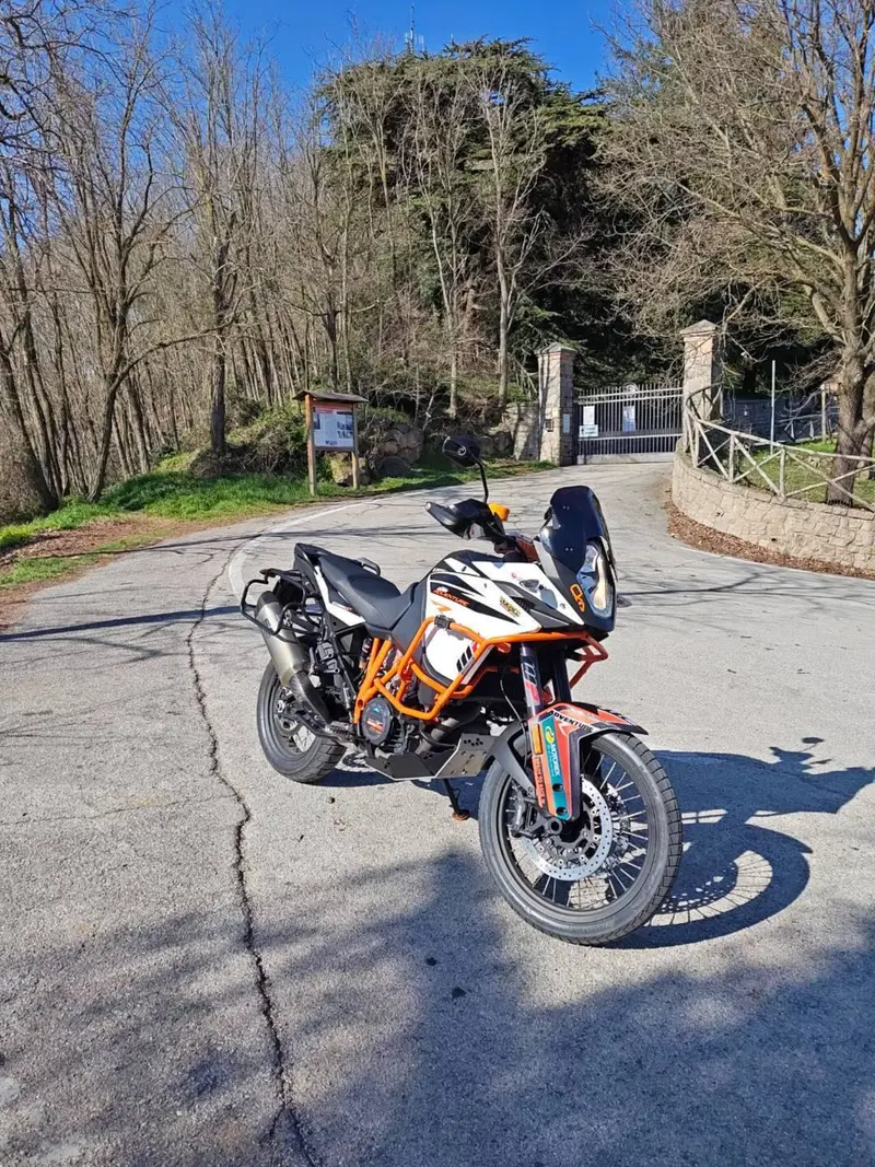 KTM 1090 Adventure R (2017 - 19) (4)