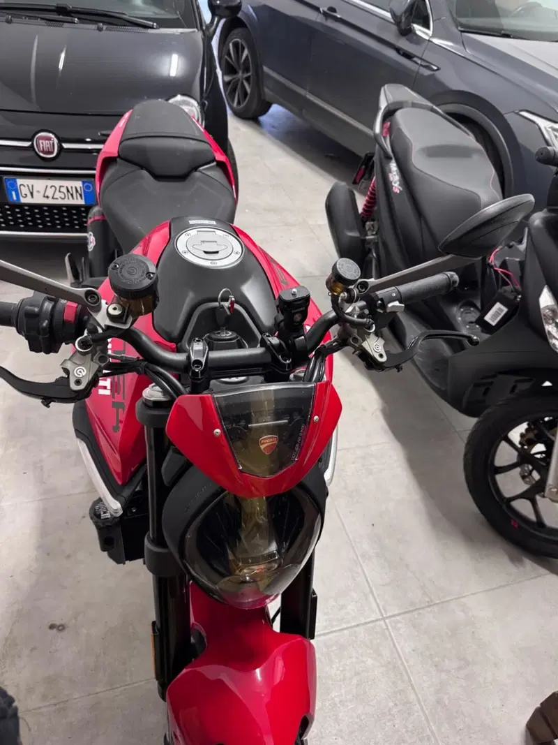 Ducati Monster 937 + (2021 - 25) (15)
