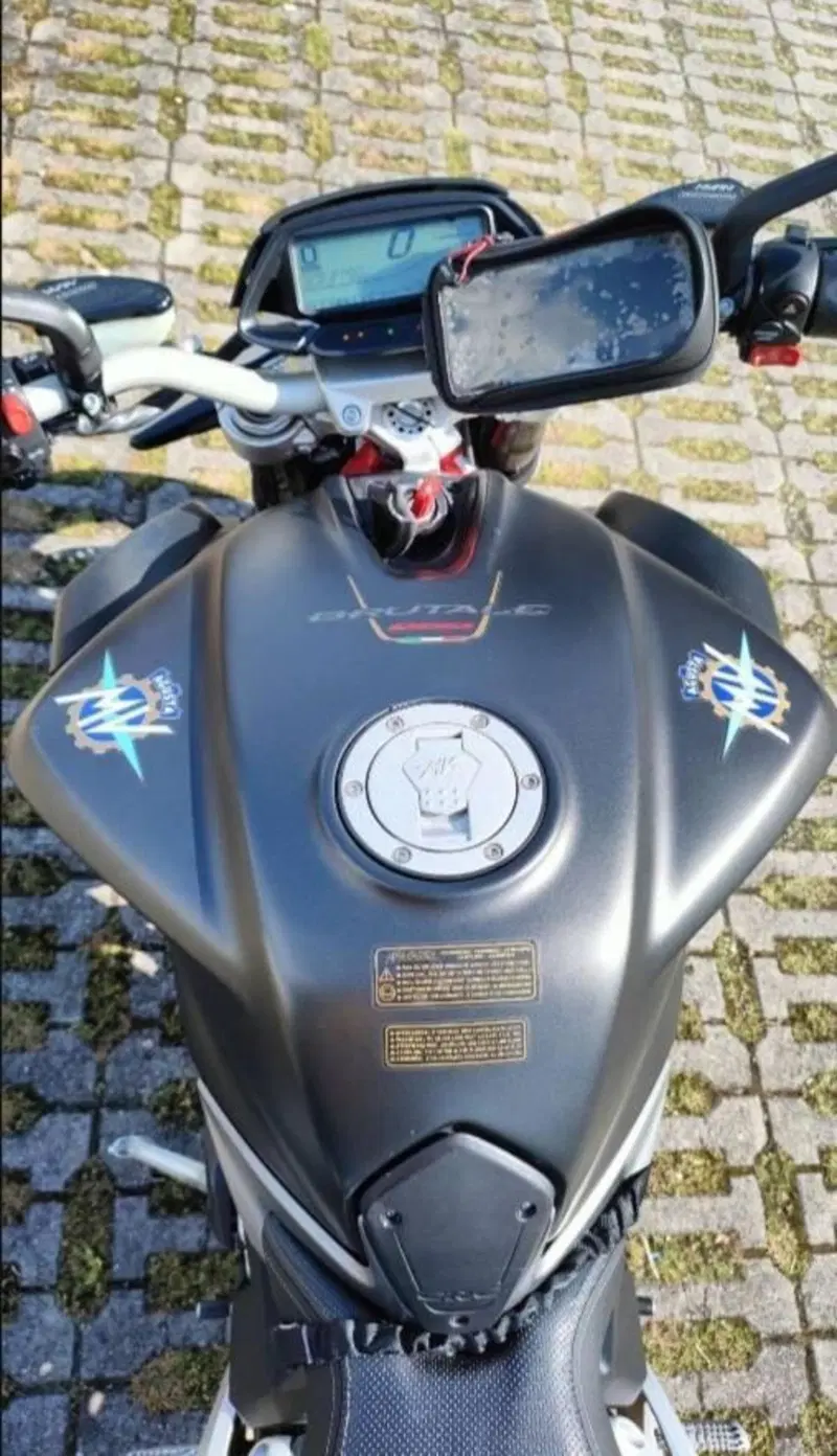 MV Agusta Brutale 800 EAS ABS (2016 - 19) (2)