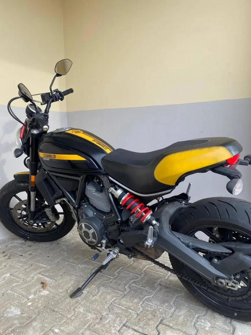 Ducati Scrambler 800 Full Throttle (2017 - 21)
