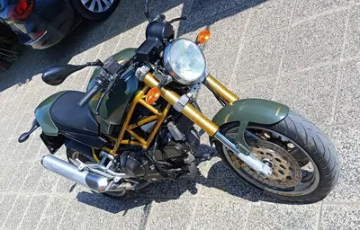 Ducati Monster 900 d'epoca
