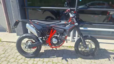 Betamotor RR 125 4T Motard R (2025 - 26) nuova