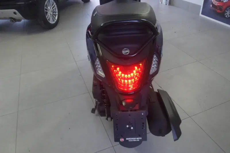 Sym Mio 50 (2021 - 26) (10)