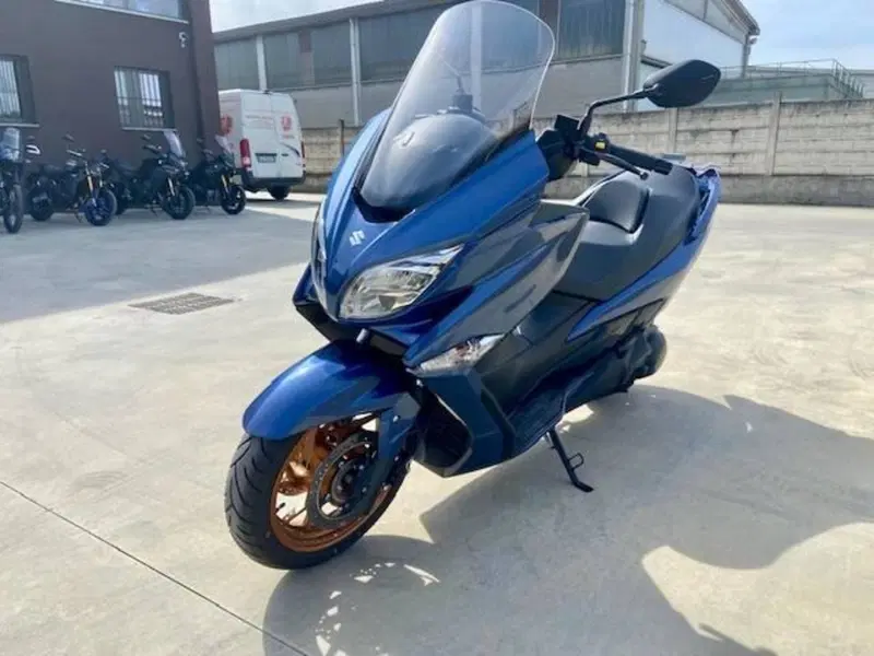 Suzuki Burgman 400 (2025 - 26) (2)