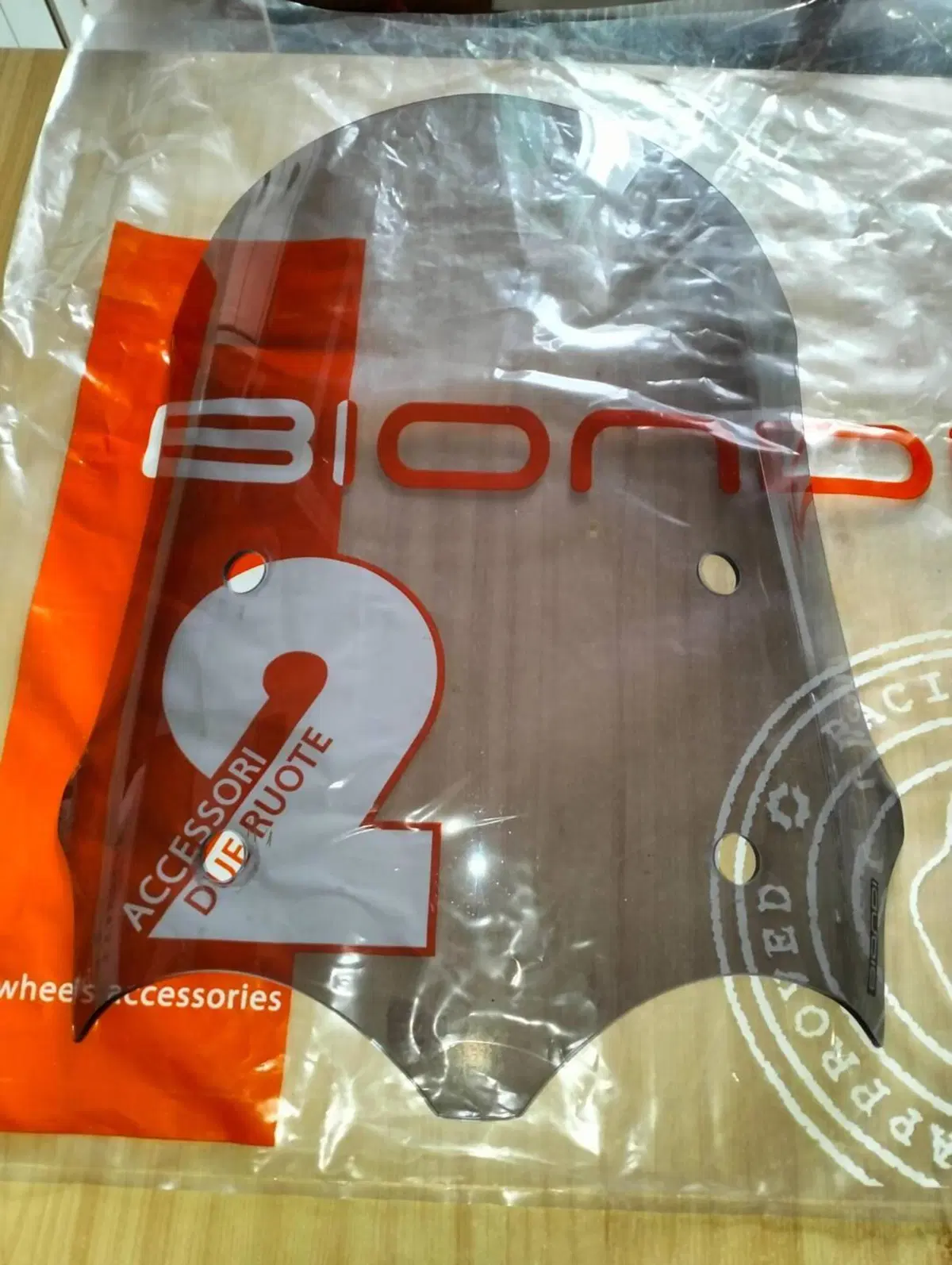 Plexiglass v85 tt 2019-2024 Biondi (3)