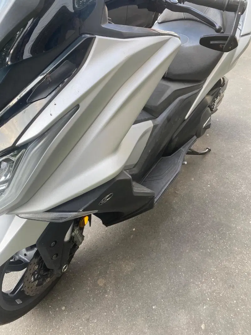 Kymco AK 550 (2017 - 19) (8)