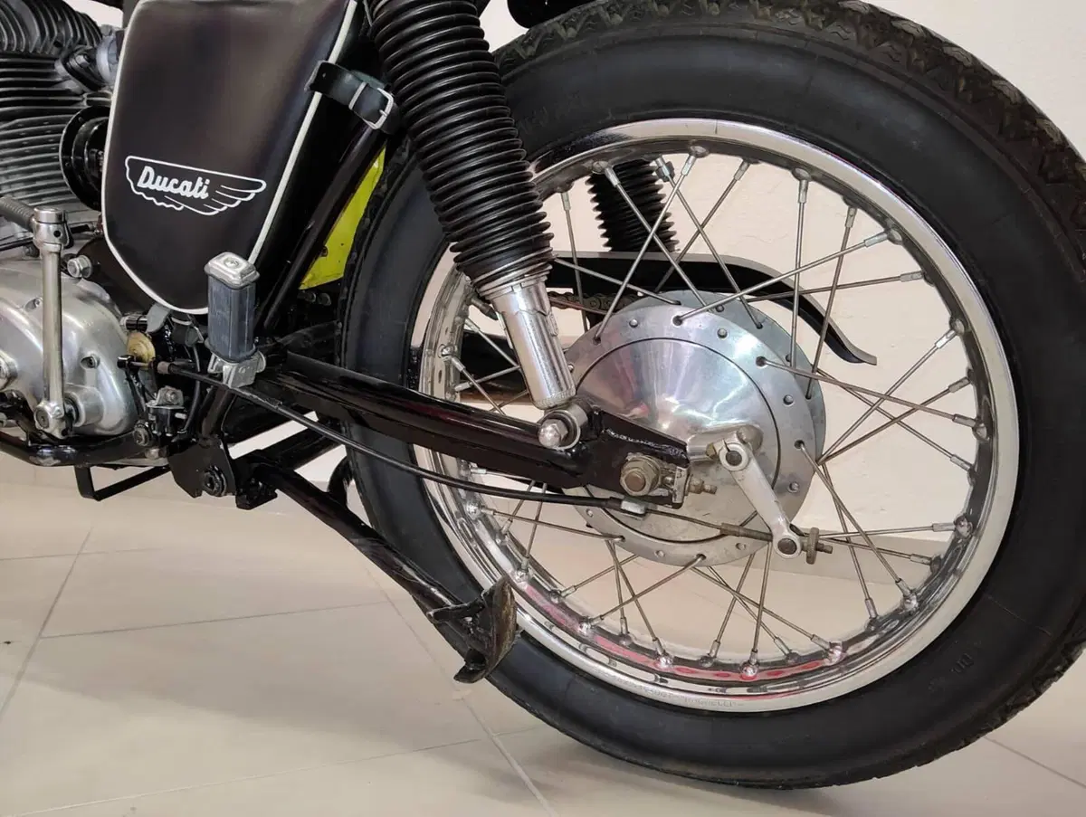 Ducati scrambler (5)