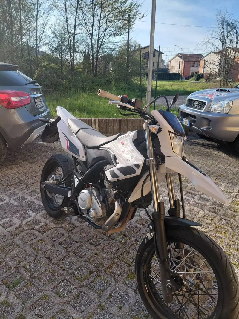 Yamaha WR 125 (2016 - 17)