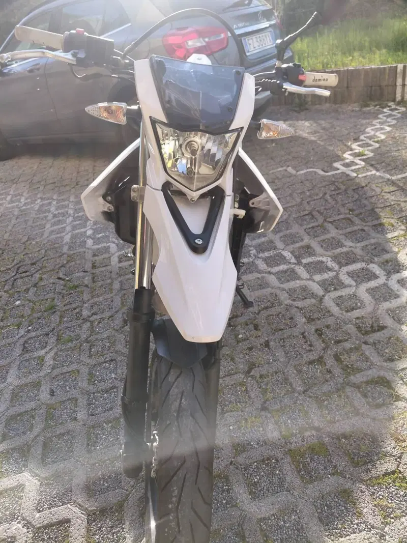 Yamaha WR 125 (2016 - 17) (5)