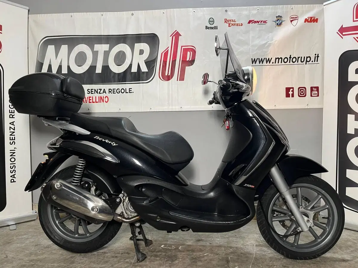 Piaggio Beverly 250 i.e. (2004 - 06) (2)