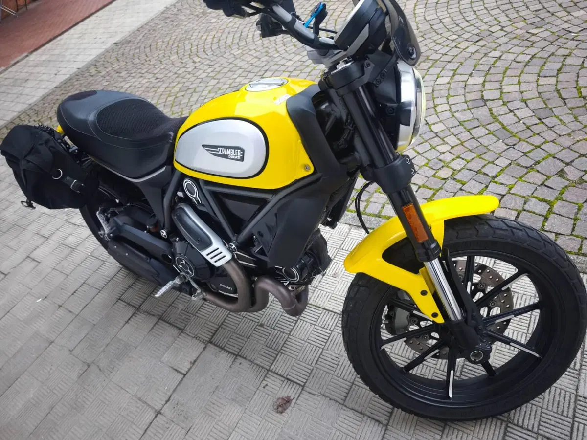 Ducati Scrambler 800 Icon (2021 - 22)