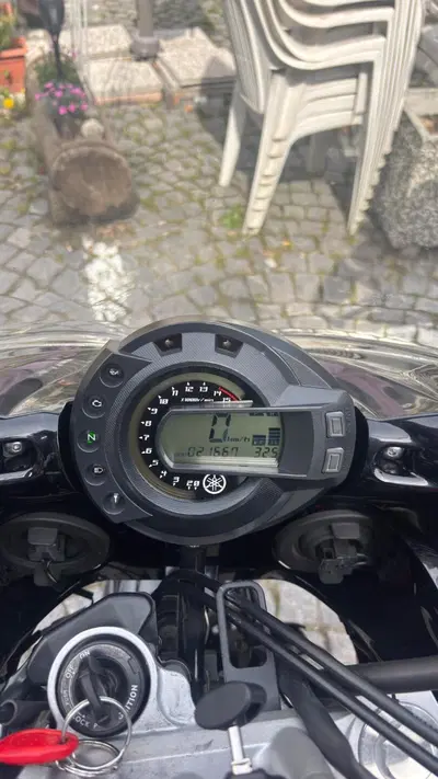 Yamaha FZ6 Fazer (2004 - 07) usata