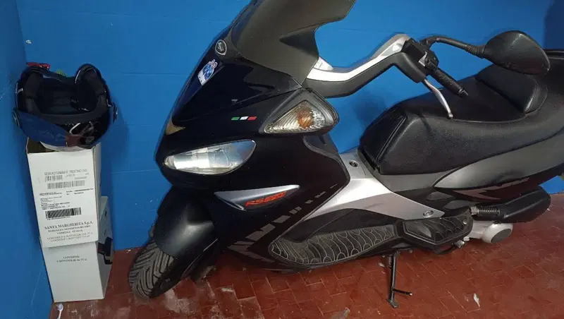 Malaguti Madison 250 RS (2003 - 04)