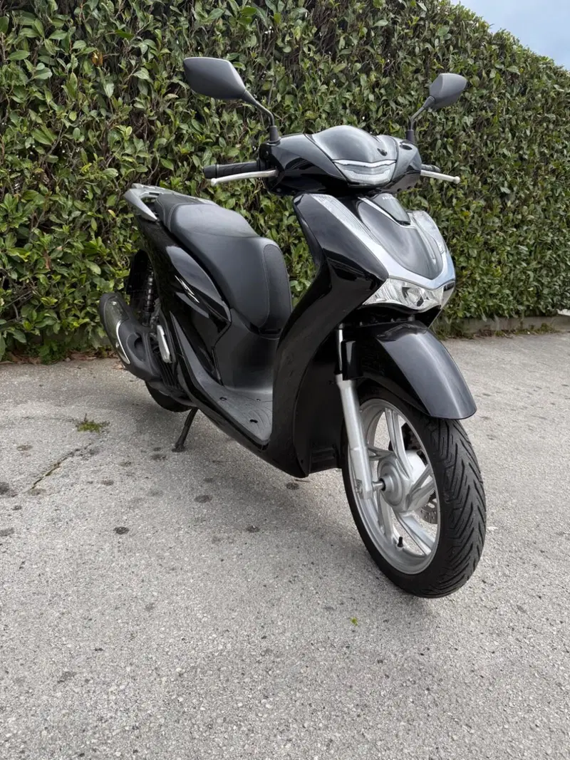 Honda SH 125i (2020 - 23) (2)