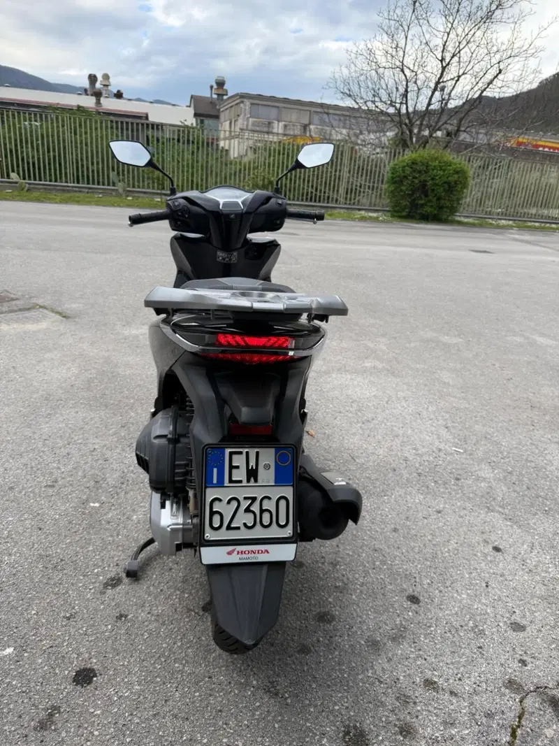 Honda SH 125i (2020 - 23) (7)
