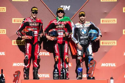 SBK 2026. GP del Portogallo. Nicol&ograve; Bulega vince Gara1 a Portimao [GALLERY] 