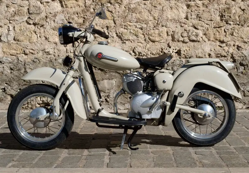 Motom DELFINO 160