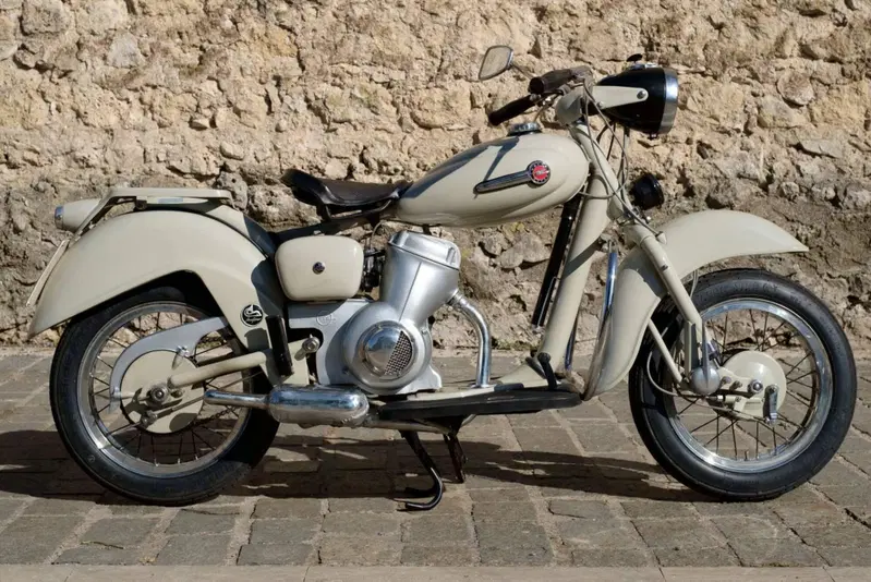 Motom DELFINO 160 (2)