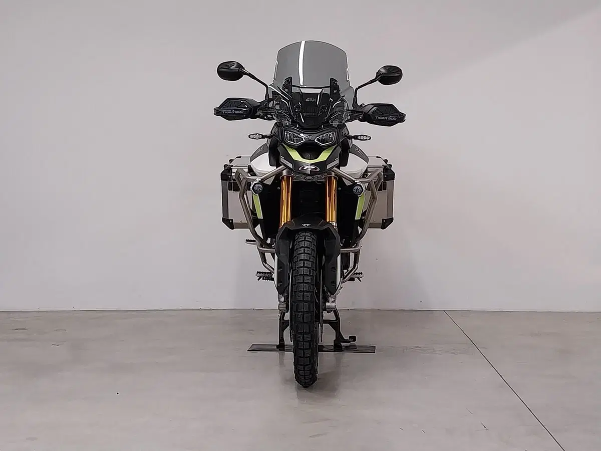 Triumph Tiger 900 GT Aragón Edition (2023 - 24) (4)
