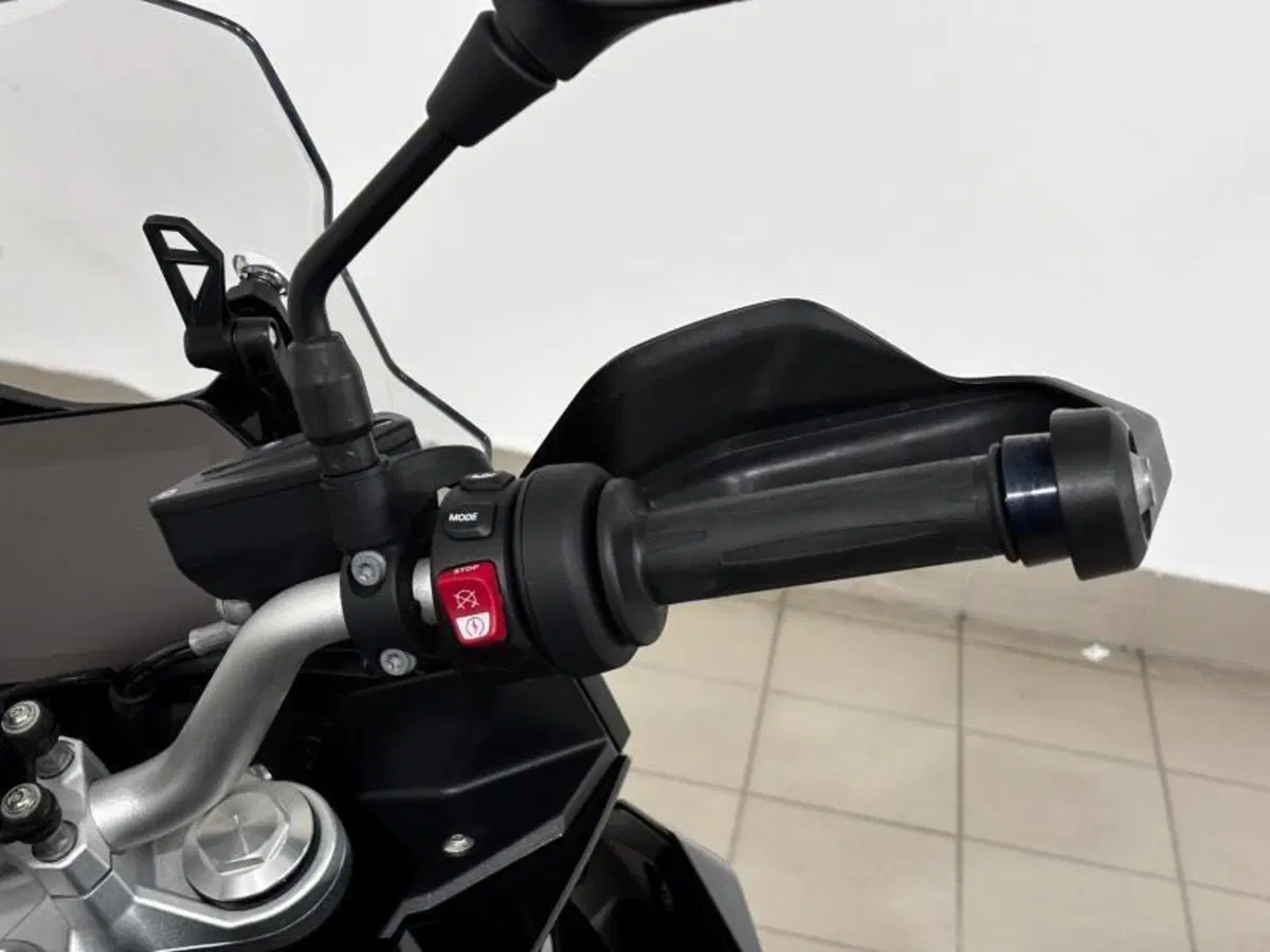 Bmw F 900 XR (2020 - 24) (11)