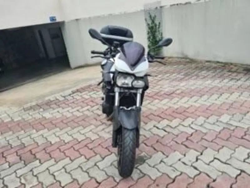 Bmw F 800 R (2009 - 11) (3)