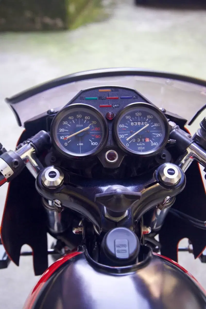 Moto Guzzi 850 Le Mans I (5)