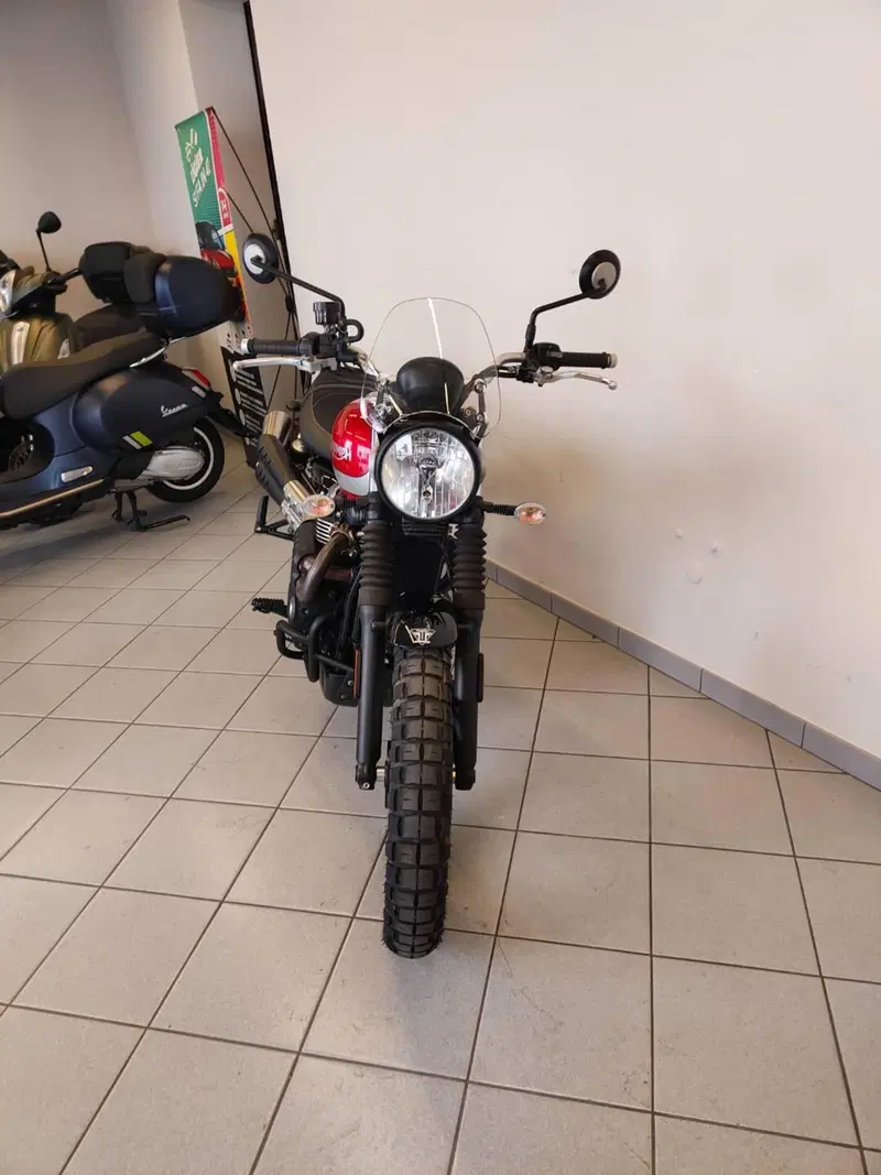 Triumph Scrambler (2006 - 17) (7)
