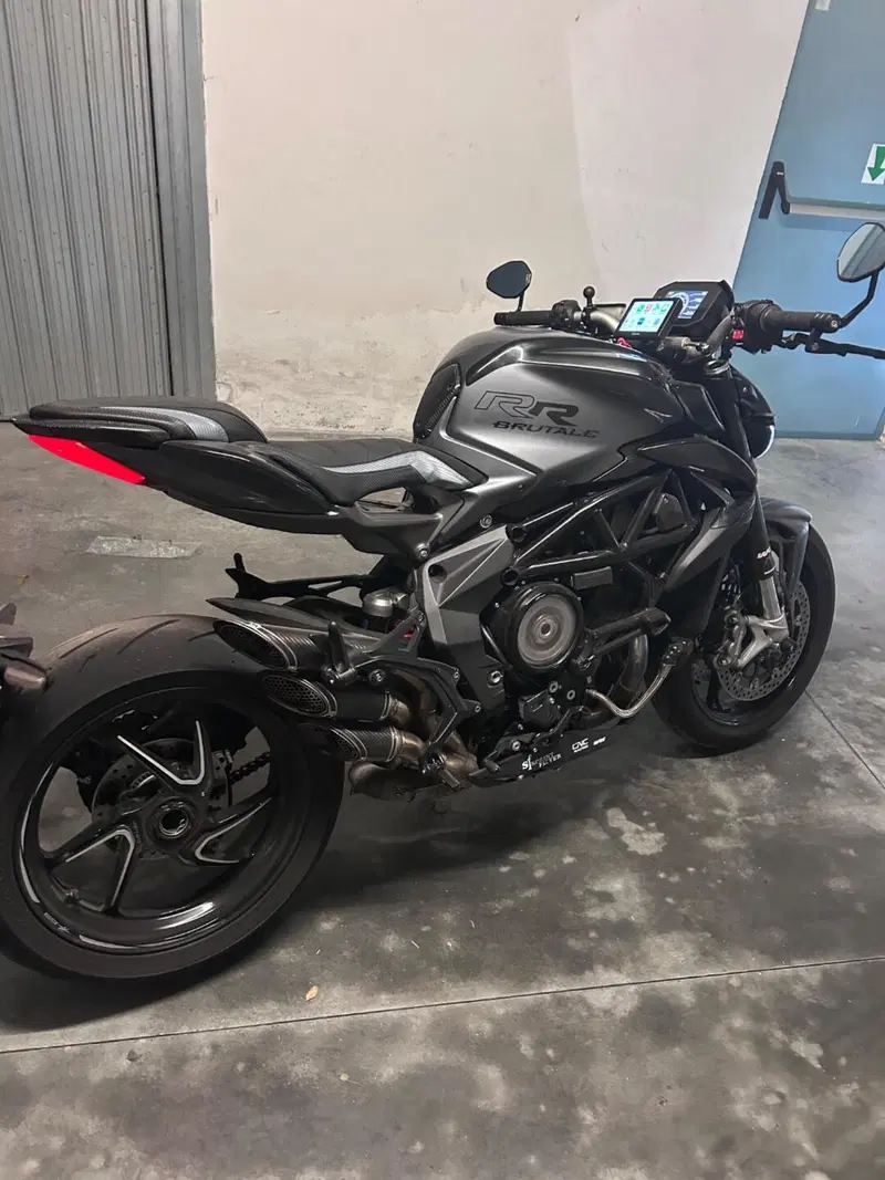 MV Agusta Brutale 800 RR (2021 - 25) (6)