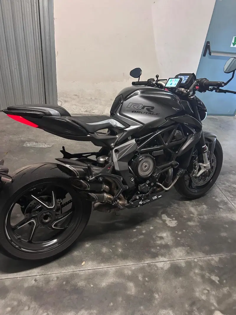 MV Agusta Brutale 800 RR (2021 - 25) (16)